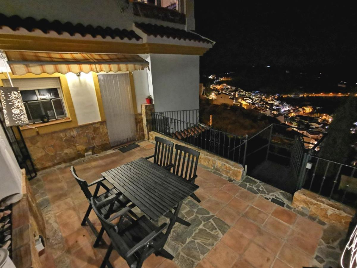 Apartamentos Alma Y Montana Competa Luaran gambar